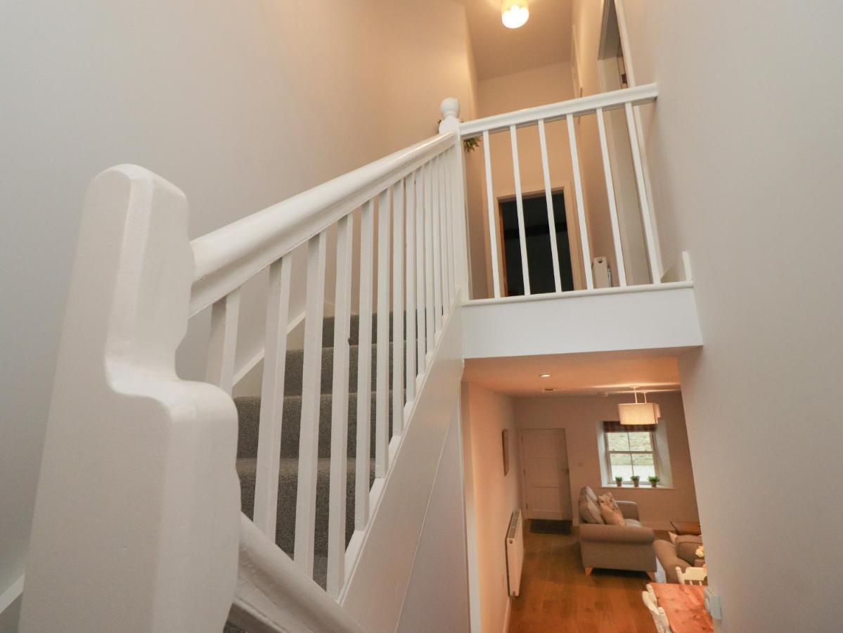 1 Hull House Cottage Скиптон Экстерьер фото